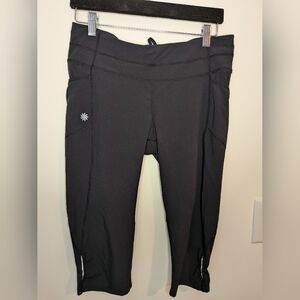 Athleta Black Crop Leggings for Women M